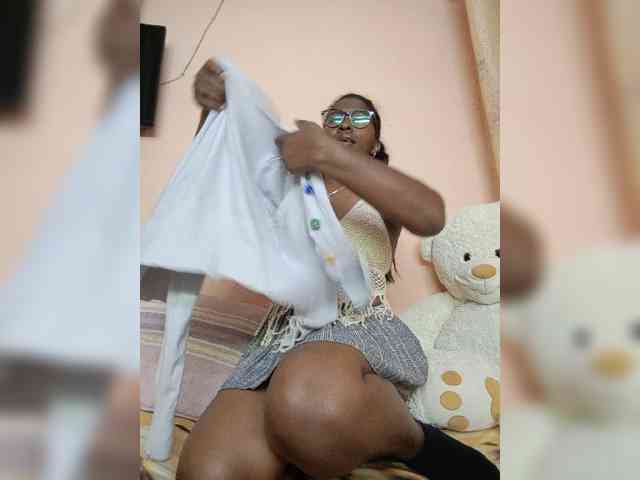 Katty-12 webcam