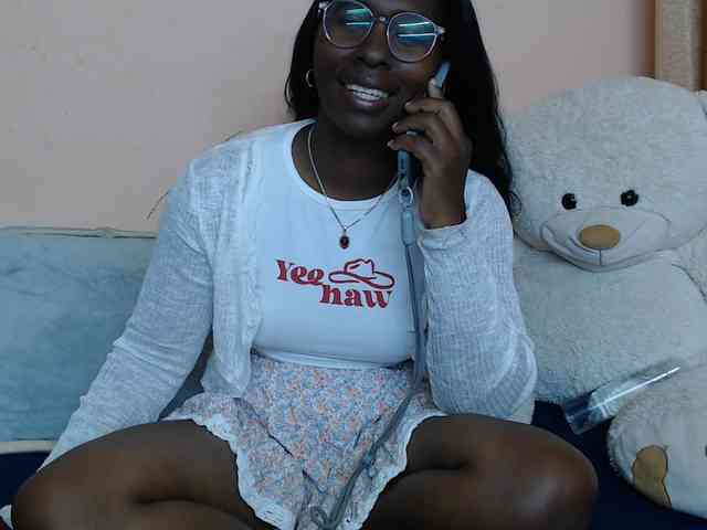 Katty-12 webcam