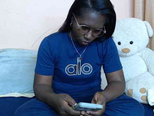 Katty-12 webcam