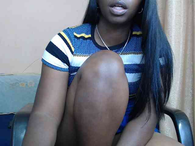 Katty-12 Live Webcam on BongaCams