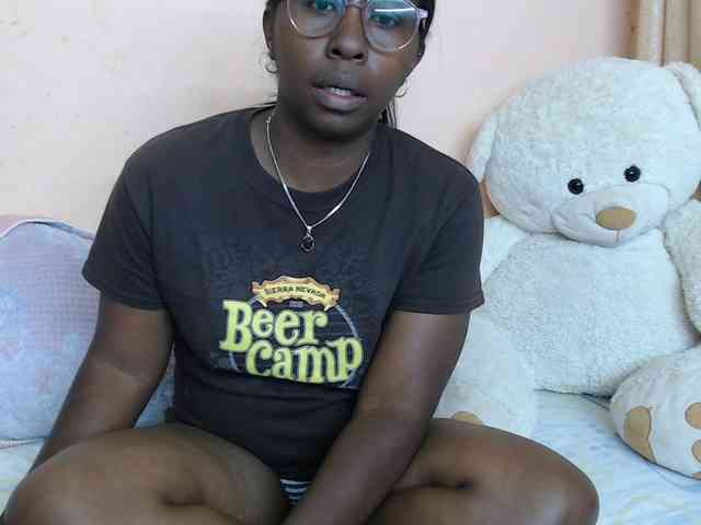 Katty-12 webcam
