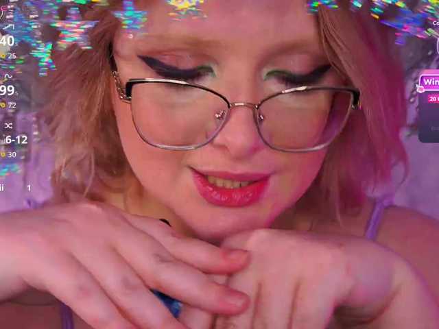 CoolTatis's BongaCams show and profile