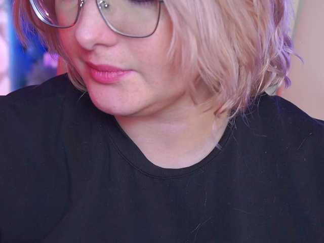 CoolTatis Live Cam on BongaCams