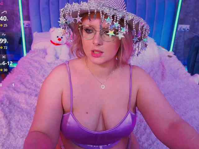 CoolTatis Live Webcam on BongaCams