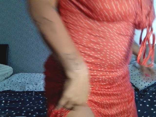 TinaRubia live cam on BongaCams