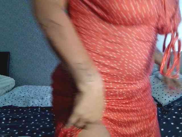 TinaRubia webcam