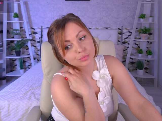 AnitaLevanta's BongaCams show and profile