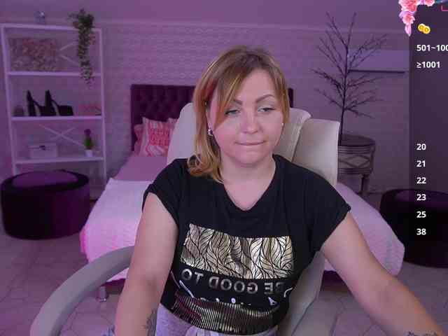 AnitaLevanta webcam