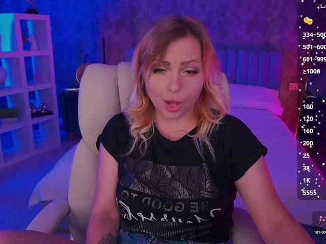AnitaLevanta webcam