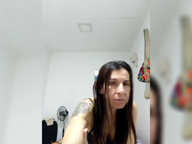 maja26 live webcam show