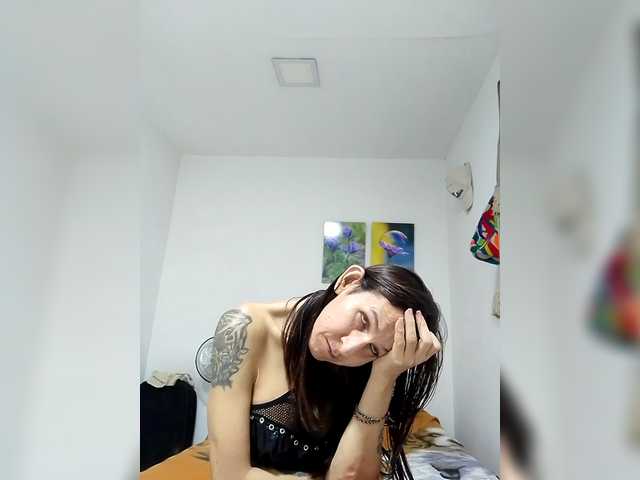 maja26 live webcam show