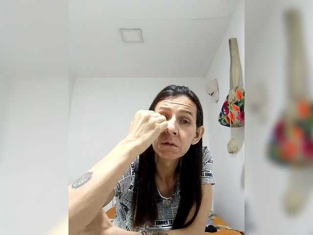 maja26 live webcam show