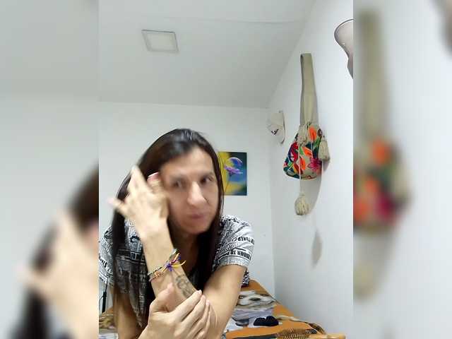 maja26 live webcam show