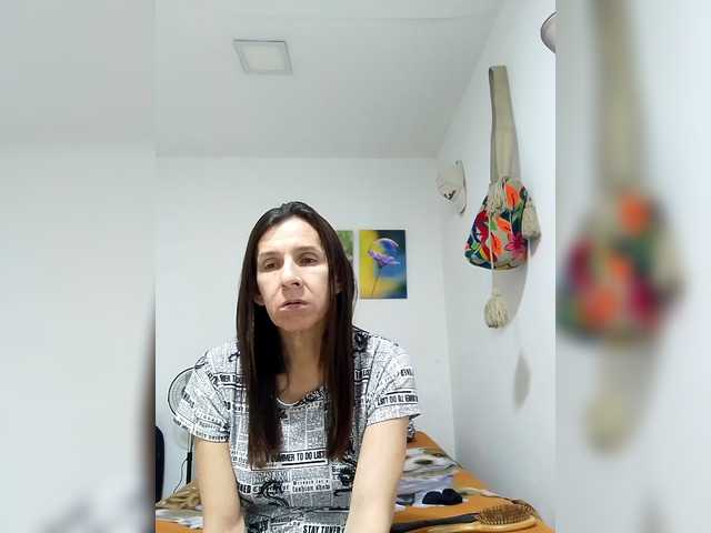 maja26 live webcam show