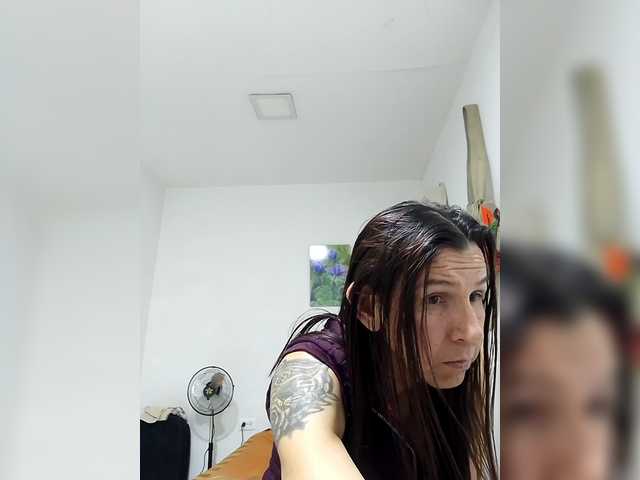 maja26 live webcam show