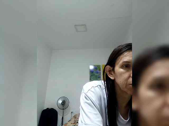 maja26 Live Webcam on BongaCams