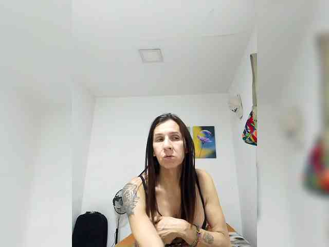 maja26 Live Webcam on BongaCams