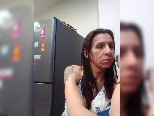 maja26 Sex Cam Show