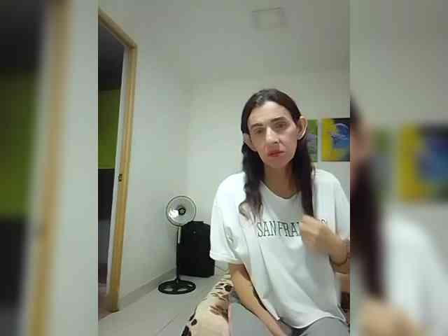 maja26 Live Webcam on BongaCams