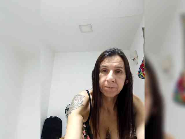 maja26 Live Webcam on BongaCams