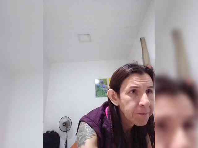 maja26 Live Webcam on BongaCams