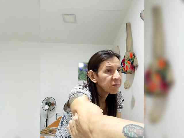 maja26 Live Webcam on BongaCams