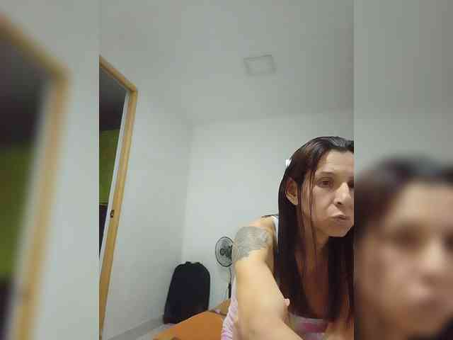 maja26 Sex Cam Show