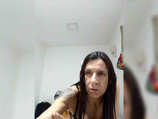 maja26 Live Webcam on BongaCams