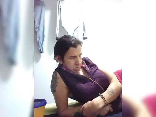 maja26 Live Webcam on BongaCams