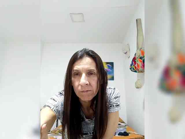 maja26 Live Webcam on BongaCams