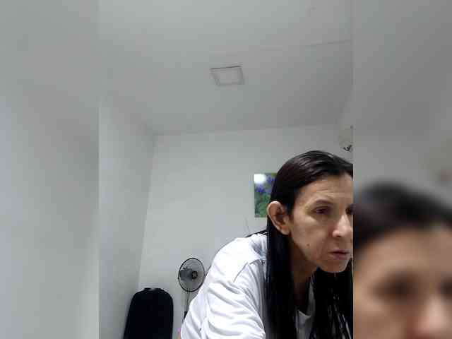 maja26 Live Webcam on BongaCams