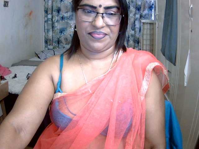 indiandelight001 live webcam show