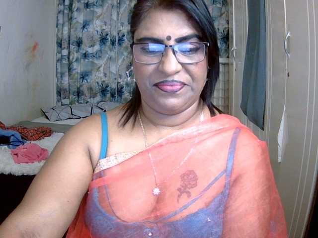 indiandelight001 live webcam show