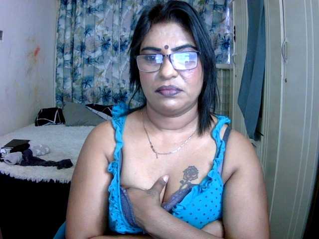 indiandelight001 live webcam show