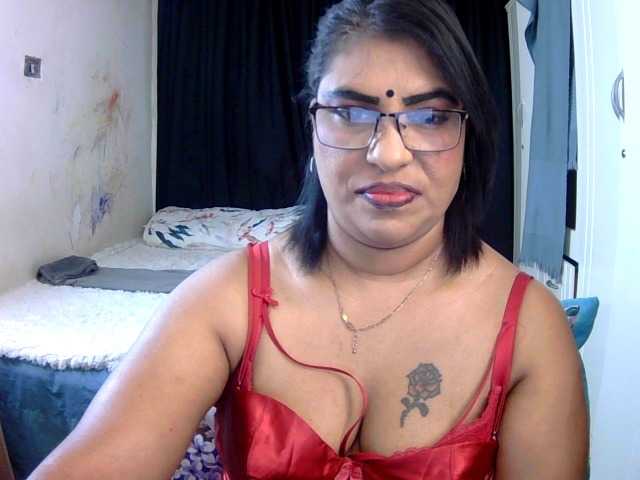 indiandelight001 live cam preview