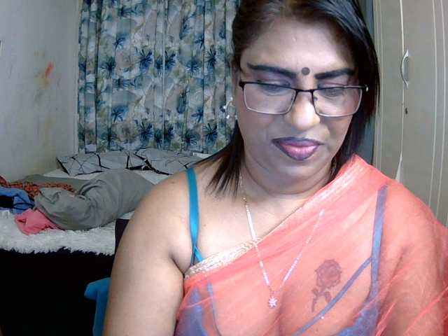 indiandelight001 live webcam show