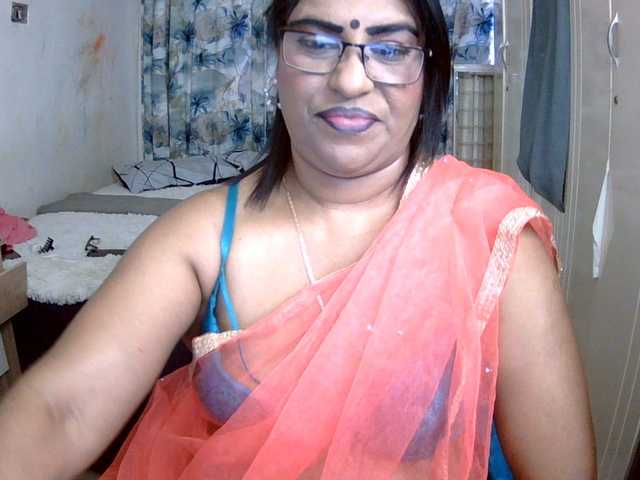 indiandelight001 live webcam show