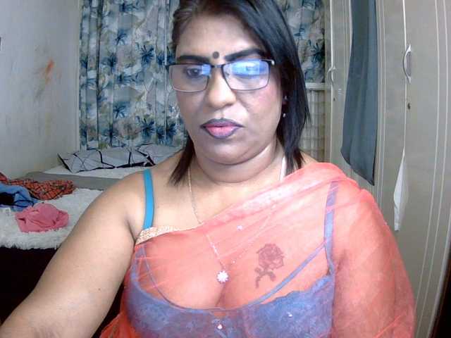 indiandelight001 live webcam show