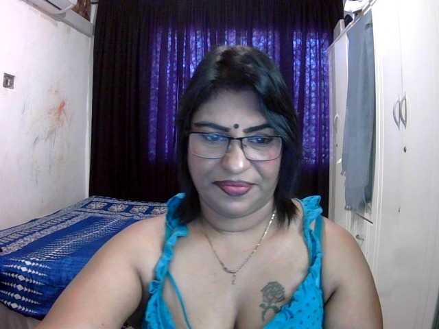 indiandelight001 live cam preview
