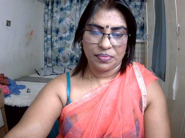 indiandelight001 live webcam show