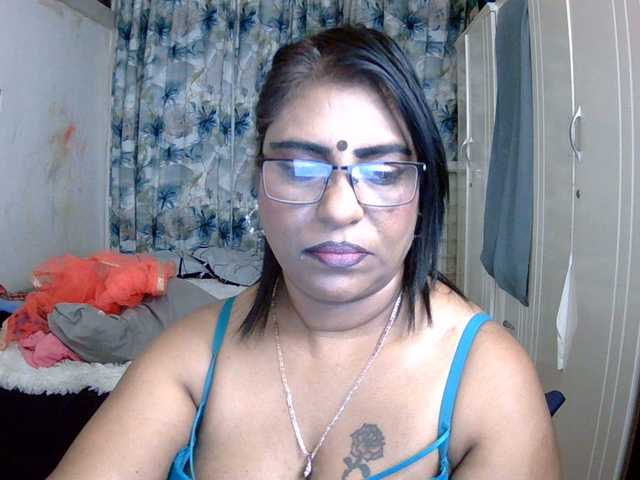 indiandelight001 live webcam show