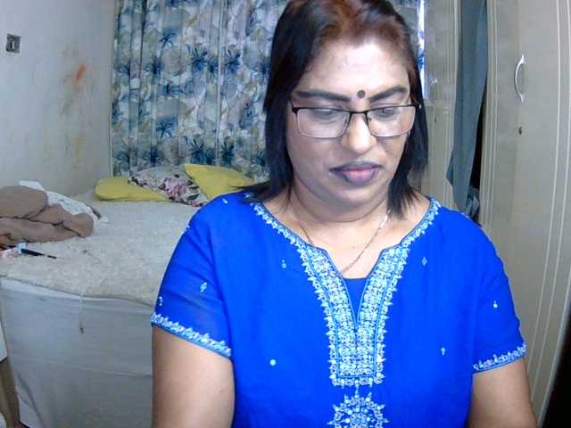 indiandelight001 live webcam show