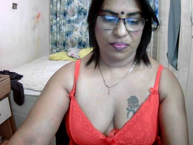 indiandelight001 live webcam show