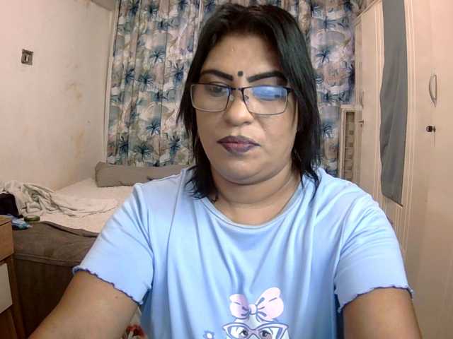 indiandelight001's BongaCams show and profile