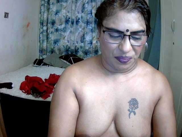 indiandelight001 live webcam show