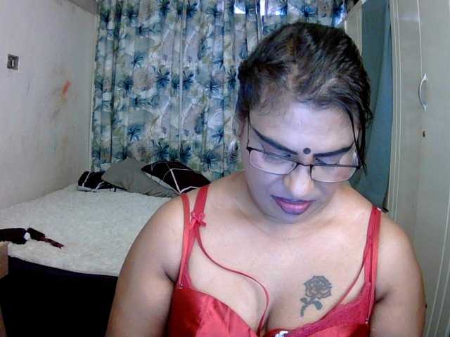 indiandelight001 live webcam show