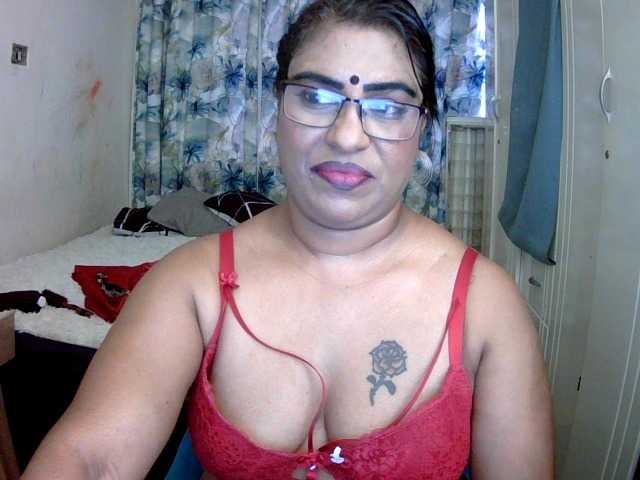 indiandelight001 live webcam show