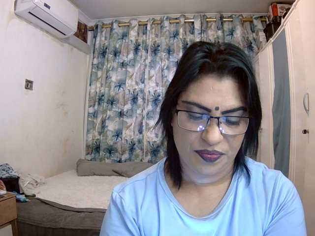 indiandelight001's BongaCams show and profile
