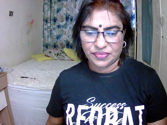 indiandelight001 live webcam show