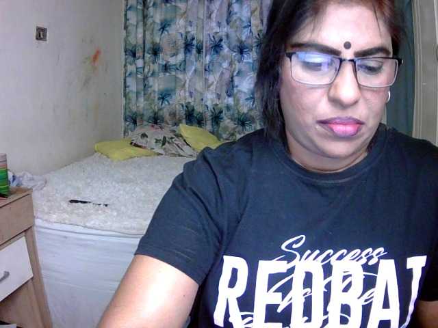indiandelight001 live webcam show